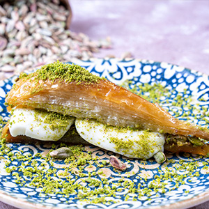 Gaziköşk Taste of Gaziantep Maraş-Eis in Karottenscheiben